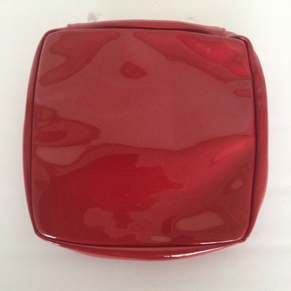 CHRISTIAN DIOR GLOSSY RED MAKEUP COSMETICS BAG NWOT - Picture 3 of 14